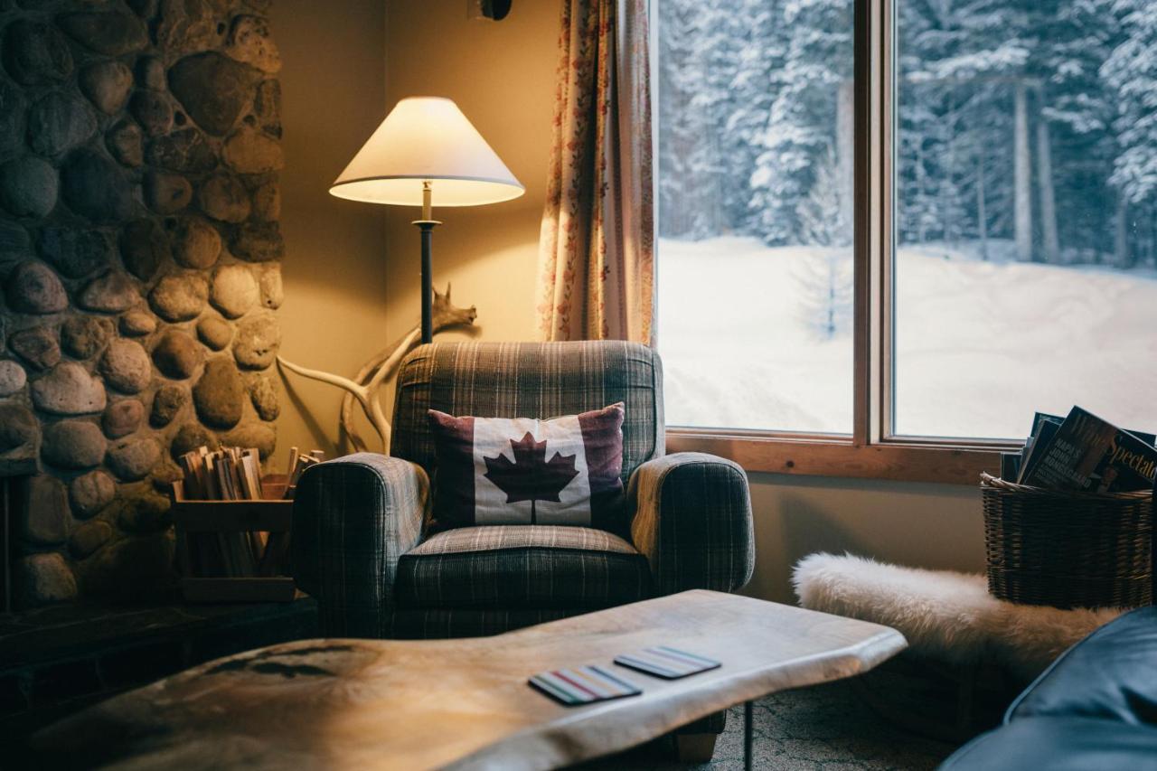 Mount Engadine Lodge Kananaskis Екстериор снимка