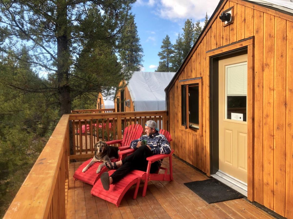 Mount Engadine Lodge Kananaskis Екстериор снимка