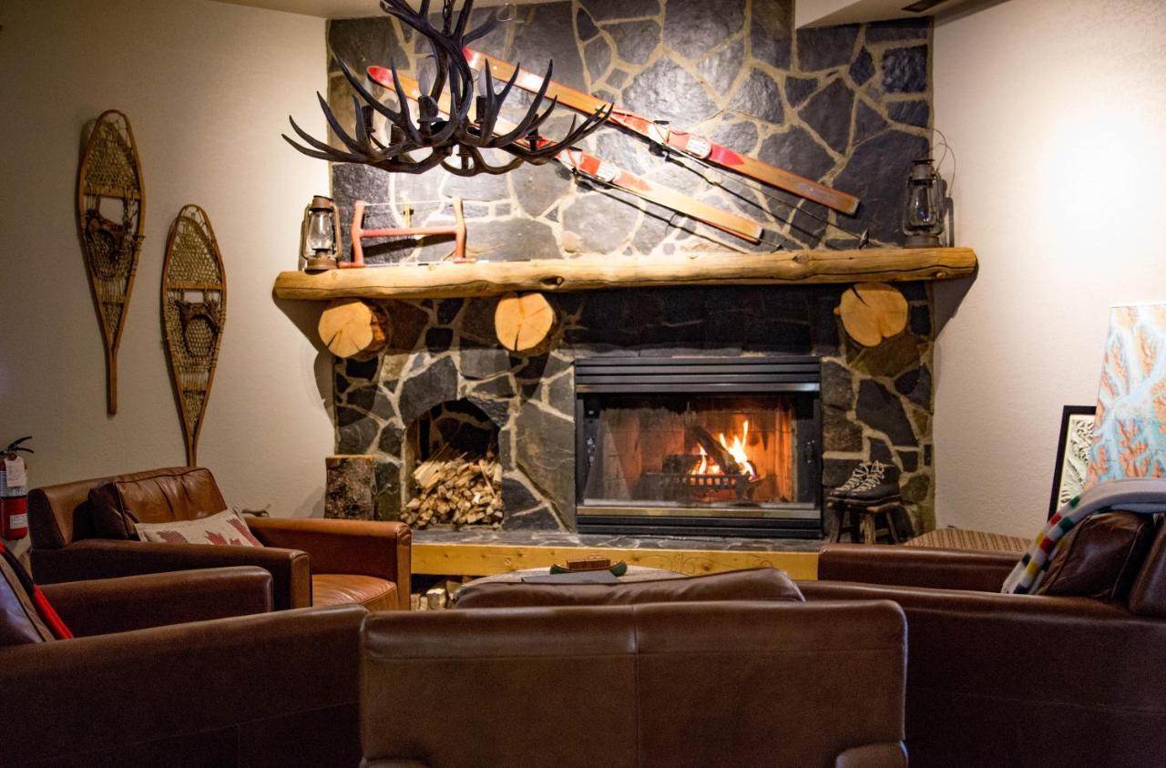 Mount Engadine Lodge Kananaskis Екстериор снимка