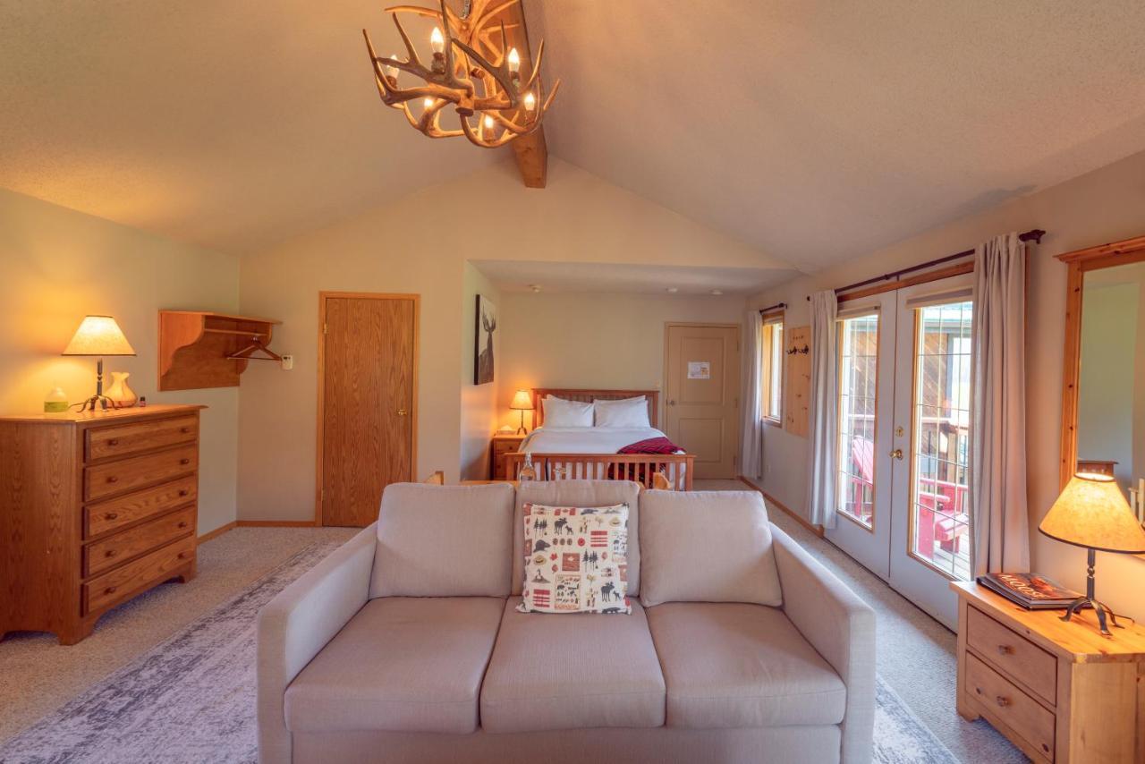 Mount Engadine Lodge Kananaskis Екстериор снимка