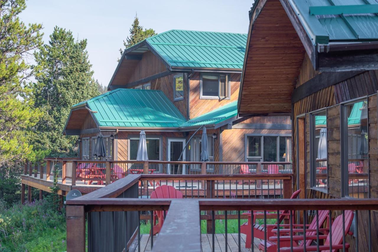 Mount Engadine Lodge Kananaskis Екстериор снимка