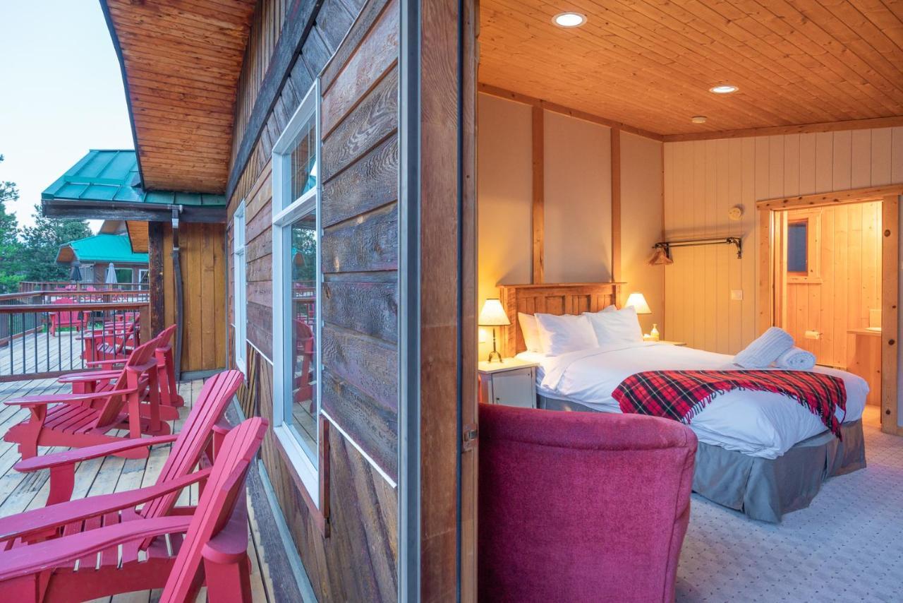 Mount Engadine Lodge Kananaskis Екстериор снимка