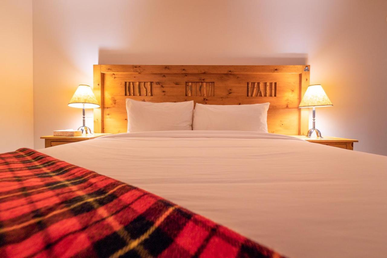 Mount Engadine Lodge Kananaskis Екстериор снимка