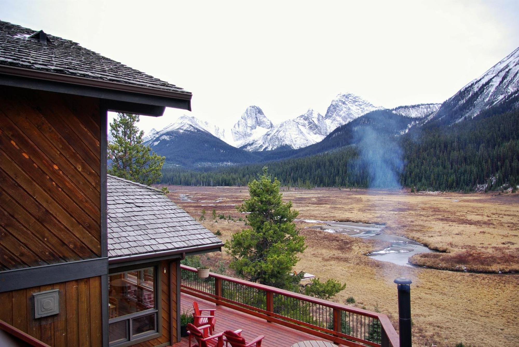 Mount Engadine Lodge Kananaskis Екстериор снимка